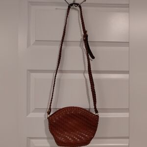 Chic Brown Woven Crossbody Bag